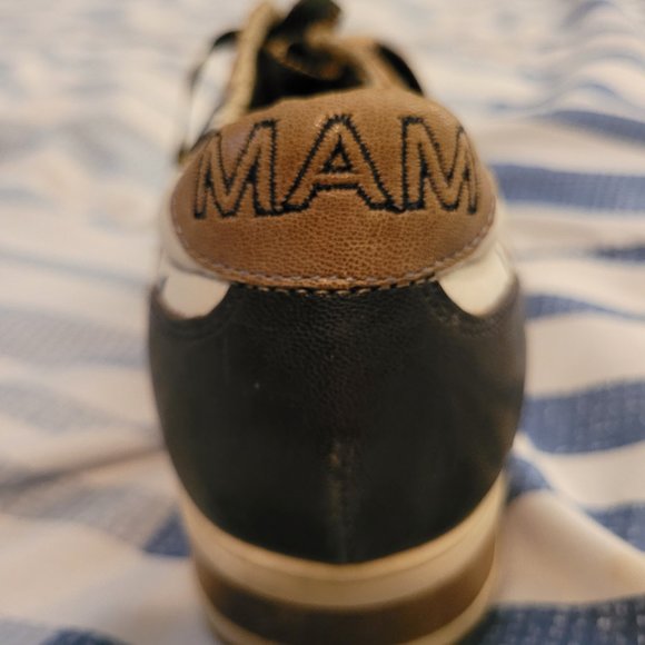 Mam'zelle Women's Sneakers - Size 6.5 - MINT! - Picture 6 of 6